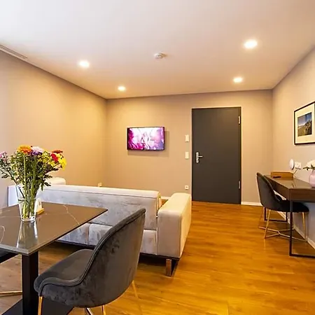 B-chill Hotel